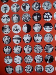 PIERO FORNASETTI E M�NICA POND�: FORMAS E VARIA��ES